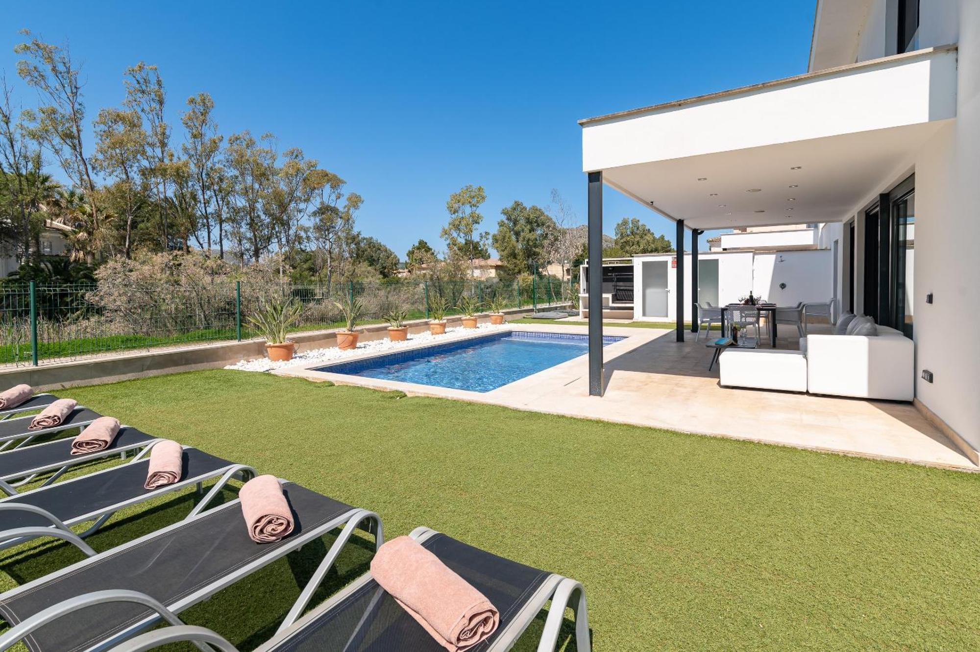 Beach Villa Cosins 1 Mel By Sealand Villas Alcúdia Exteriér fotografie