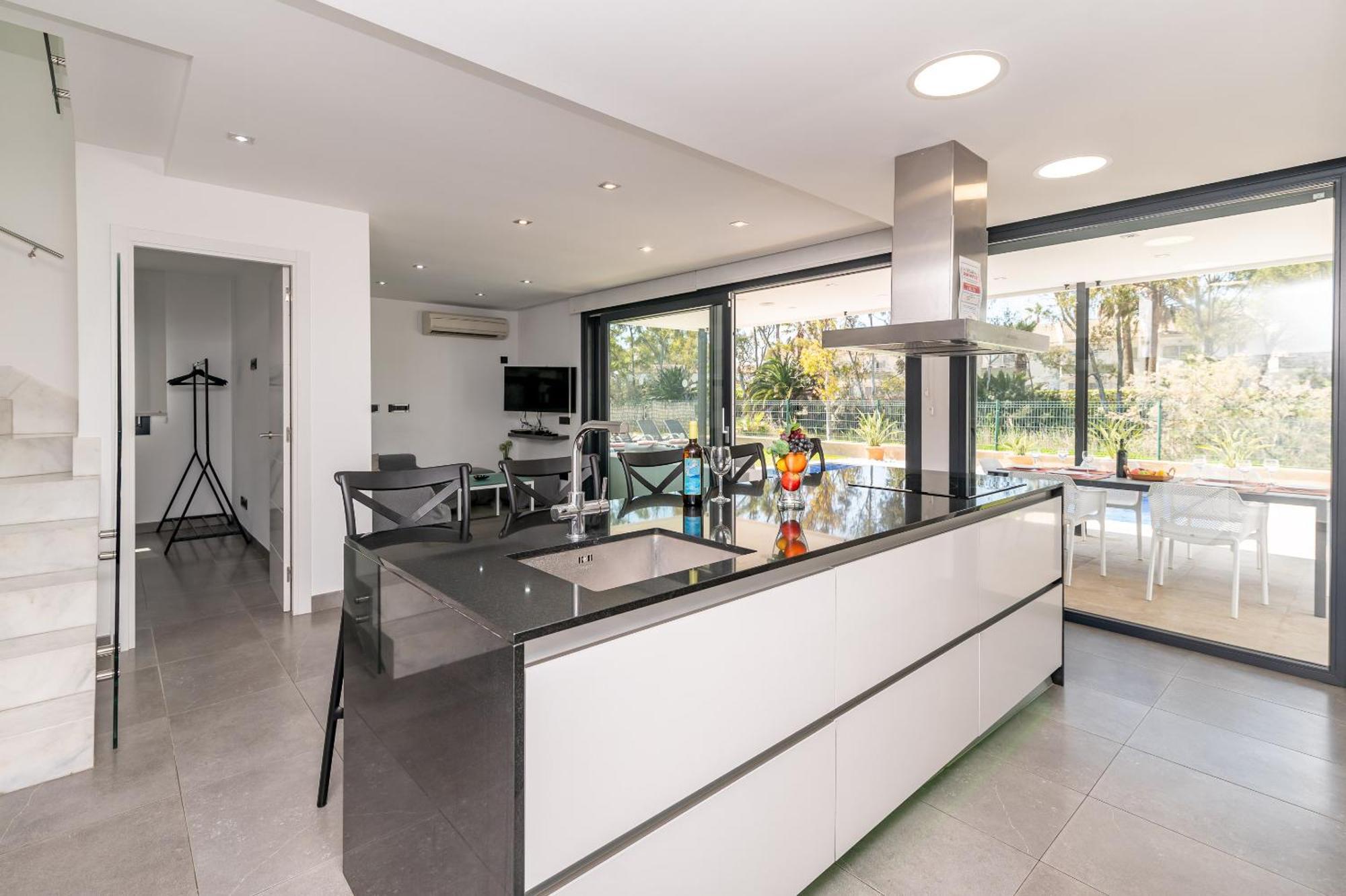 Beach Villa Cosins 1 Mel By Sealand Villas Alcúdia Exteriér fotografie